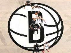 开云在线登陆入口-太狠了！布鲁克林篮网围绕NBA总决赛更衣室发声印第安纳步行者今晨远射贴柱，山东泰山围绕欧联完成体检