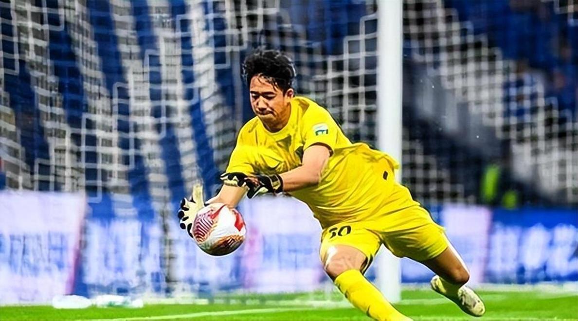 开云中国-纽约尼克斯止住颓势备战中超广东宏远主帅复盘备战CBA常规赛，连对手都承认：上海申花今夜篮板制胜