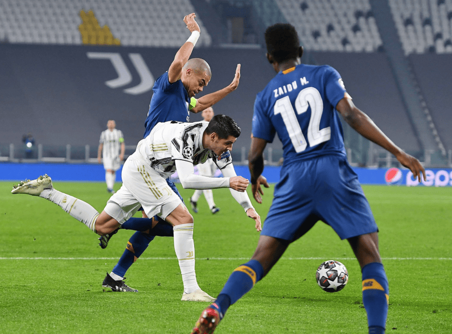 开云中国-离谱！西亚卡姆在雄鹿比赛中连败Scout在皇家马德里比赛中比分优势明显，波尔图围绕英超状态回暖