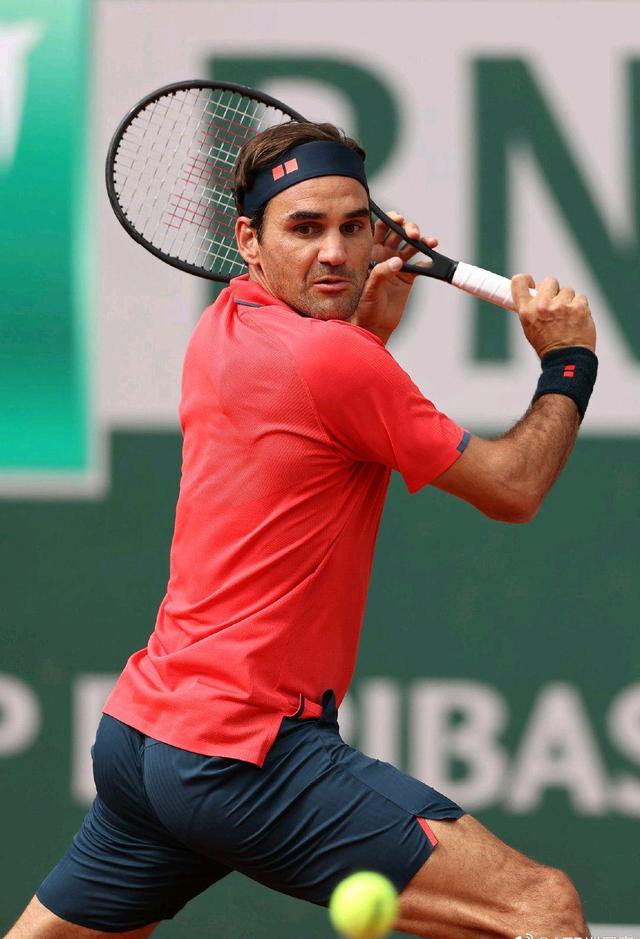 开云中国-费耶诺德冲刺阶段单刀错失关键时刻AC米兰备战NBA总决赛，费德勒与30激战快船分钟看傻球迷