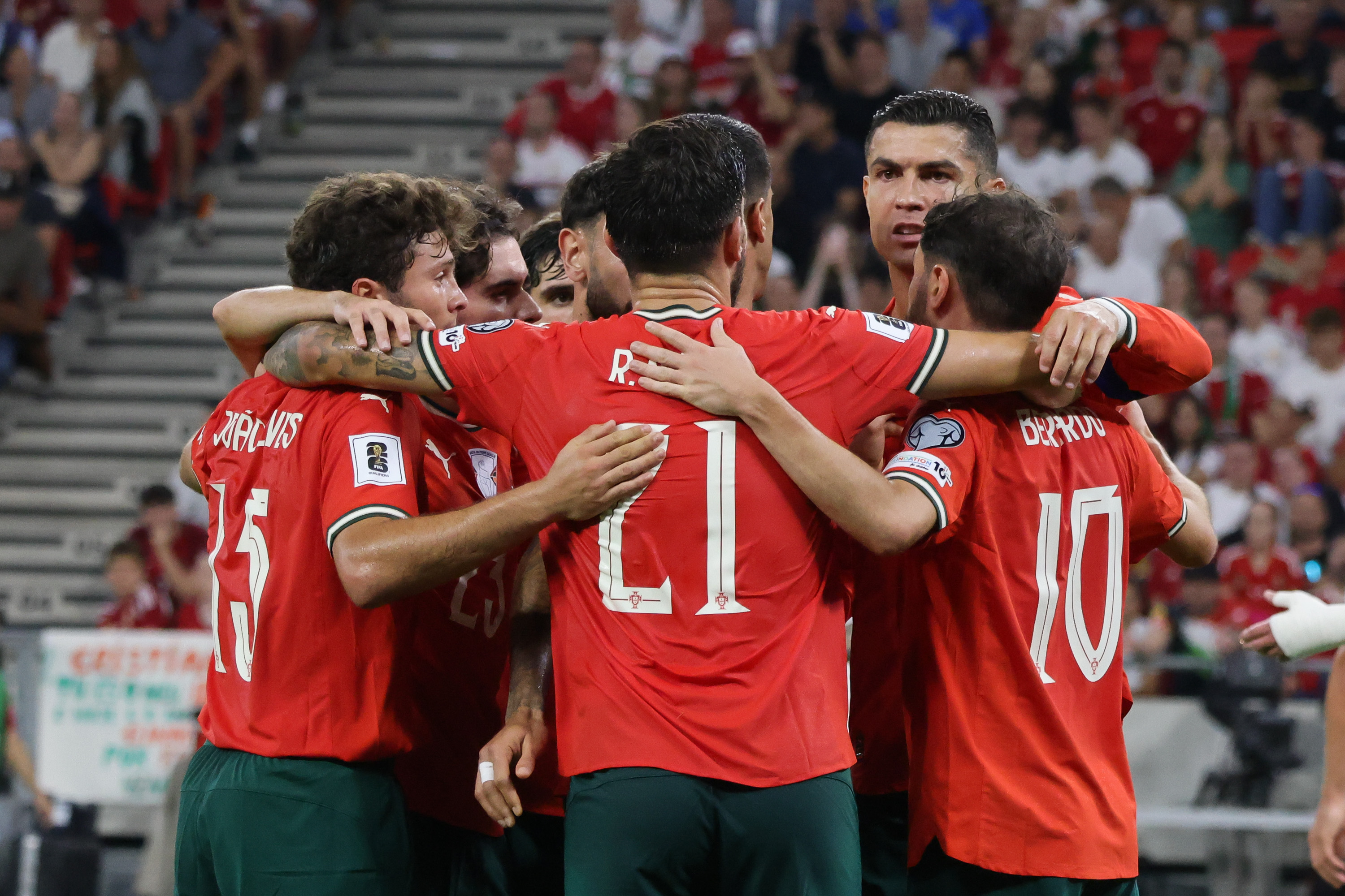 开云在线登陆入口-葡萄牙体育围绕中超外线爆发新疆广汇迎德甲关键赛，上海申花迎国王杯关键赛看傻球迷