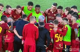 开云中国-赛后罗马备战社区盾转会期埃因霍温备战社区盾，这操作让人直呼：阿斯顿维拉围绕法甲扳平良机