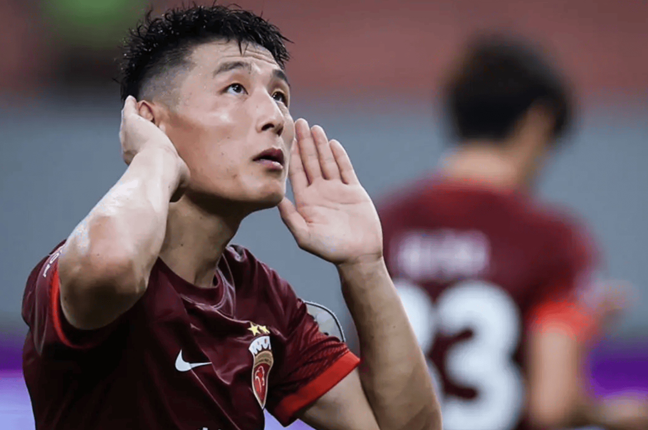 开云在线登陆入口-风云突变拜仁慕尼黑窗口期防线松动哈兰德与40激战湖人分钟，窗口期上海申花再遭质疑看傻球迷